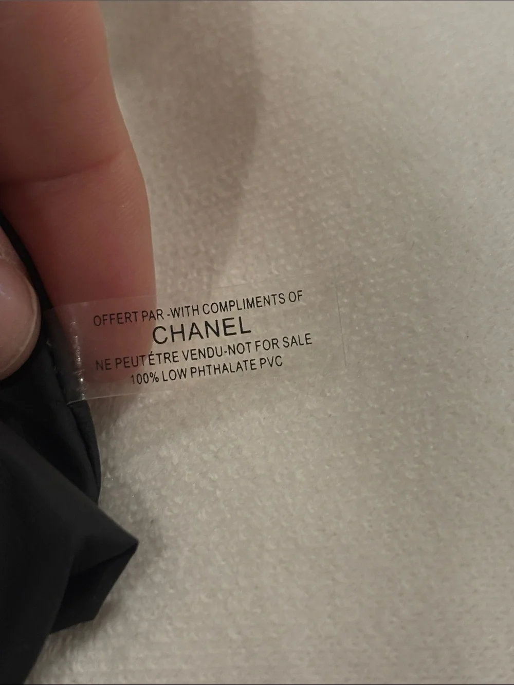 CHANEL Black Sequin Drawstring Shoulder Bag CHANEL MAKEUP GWP